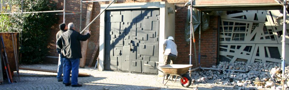 Portal der Stephanuskirche während der Umbauphase